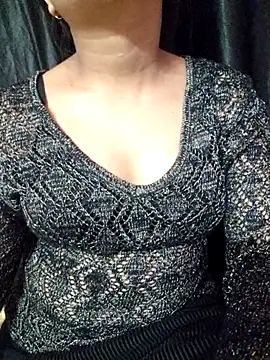 Snapshot of Roshni_98 chatting on 11.07.25 Roshni 98 online show from 11.07.25