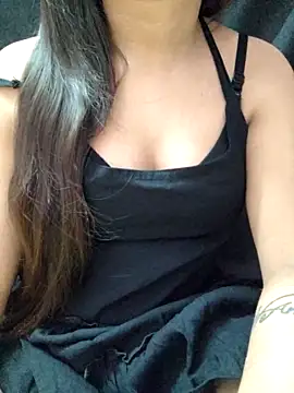 Snapshot of Roshni_98 chatting on 04.06.26 Roshni 98 online show from 04.06.26