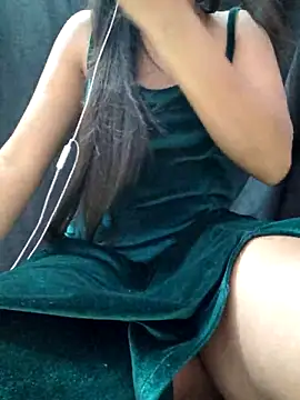 Snapshot of Roshni_98 chatting on 04.21.26 Roshni 98 online show from 04.21.26
