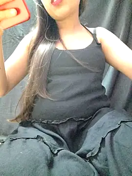 Snapshot of Roshni_98 chatting on 05.05.26 Roshni 98 online show from 05.05.26