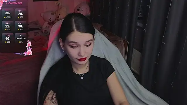 Amanda Tender online show from 12.21.25