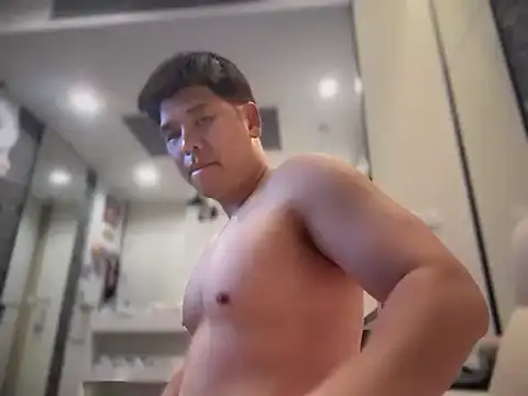 asianBtm11 online show from 04.13.26