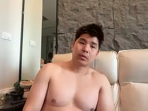 asianBtm11 online show from 04.25.26