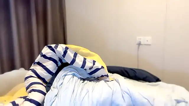 A-xena online show from 03.21.25