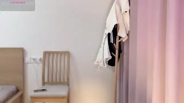 A-xena online show from 09.09.25