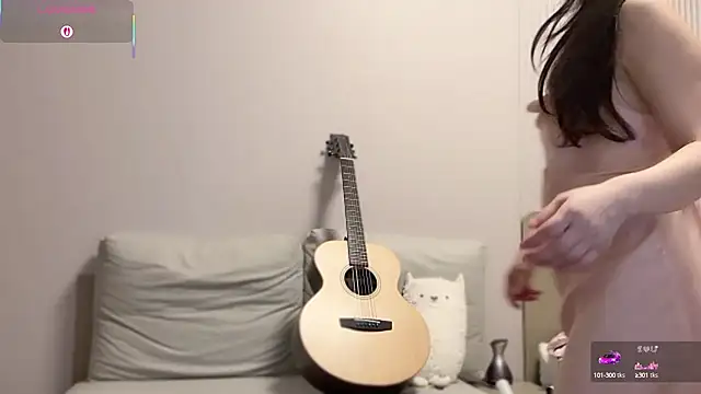 A-xena online show from 10.11.25