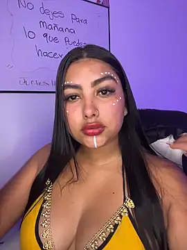 NatashaBrown12 online show from 11.15.25