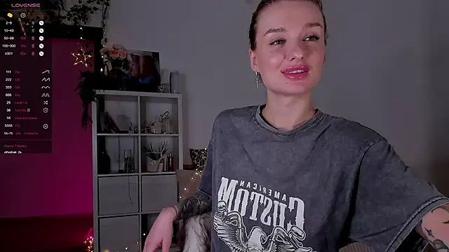 MissLovex online show from 02.20.25