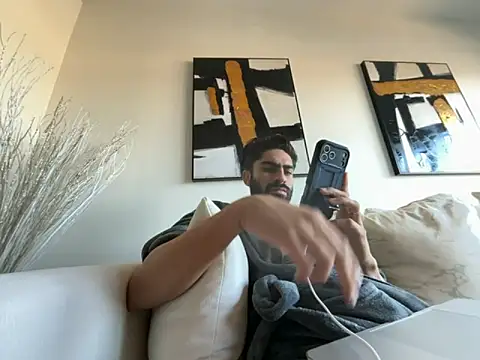 Carlos-195- online show from 10.06.25