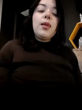 Chubbygrl20 online show from 11.07.25