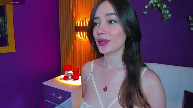 Snapshot of Kate_Amaretto_ chatting on 12.09.24 Kate Amaretto  online show from 12.09.24