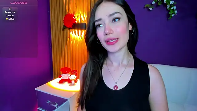 Snapshot of Kate_Amaretto_ chatting on 03.07.25 Kate Amaretto  online show from 03.07.25