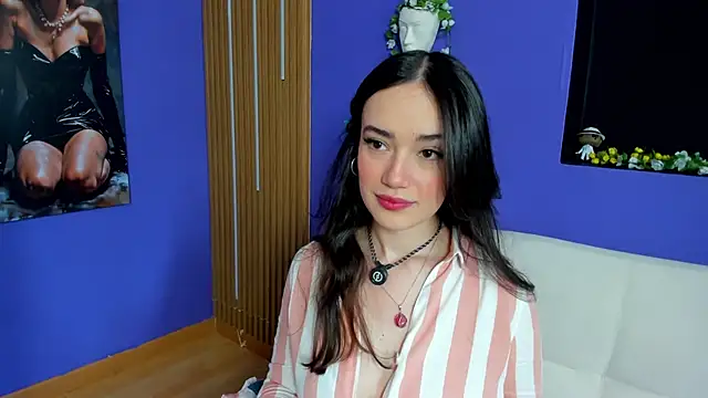 Snapshot of Kate_Amaretto_ chatting on 10.14.25 Kate Amaretto  online show from 10.14.25