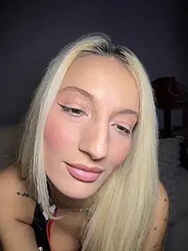 Ella Charm online show from 09.28.25