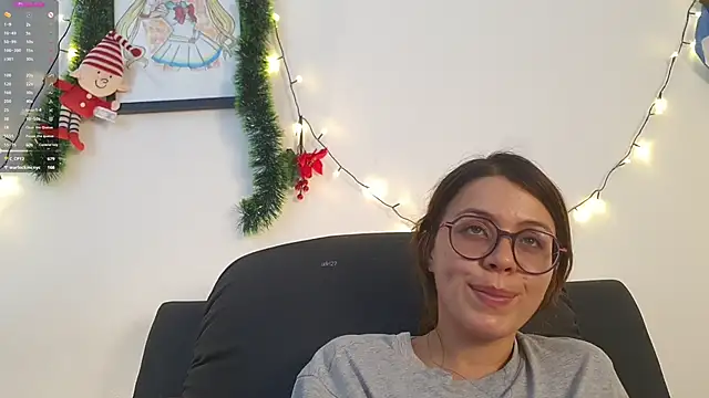 Snapshot of irinasweet27 chatting on 12.15.24 irinasweet27 online show from 12.15.24
