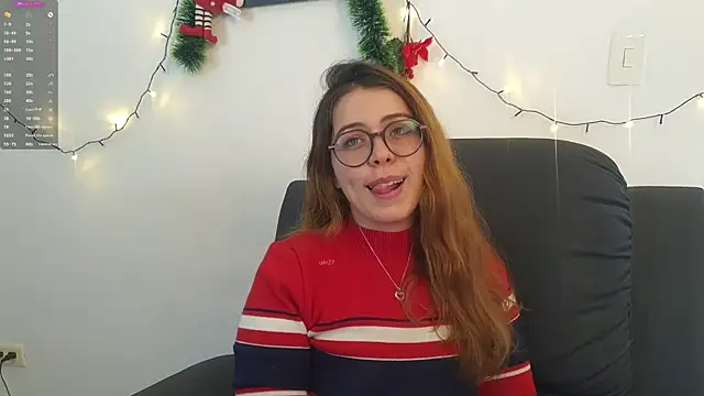 Snapshot of irinasweet27 chatting on 12.18.24 irinasweet27 online show from 12.18.24