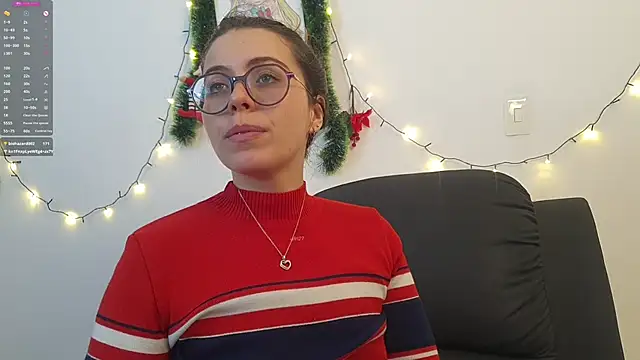 Snapshot of irinasweet27 chatting on 12.19.24 irinasweet27 online show from 12.19.24