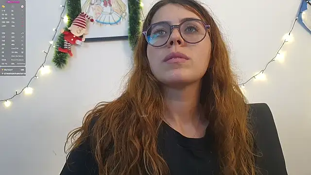 Snapshot of irinasweet27 chatting on 12.21.24 irinasweet27 online show from 12.21.24