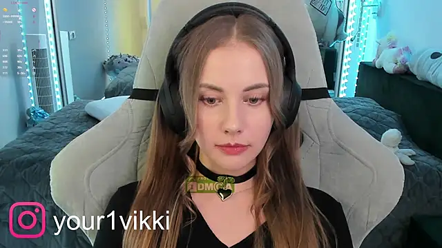 Vikki Cheese online show from 02.16.25