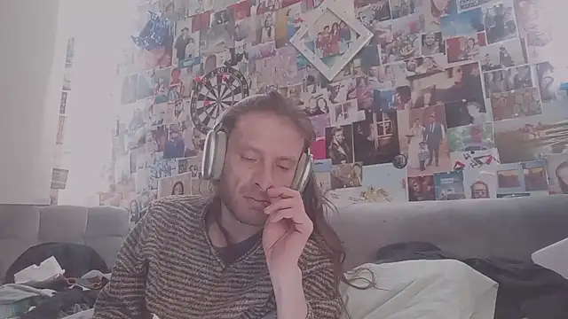 DownstairsSky online show from 03.03.25