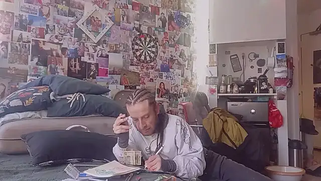 DownstairsSky online show from 03.12.25