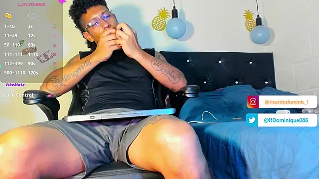 FuckHardlove online show from 01.28.25