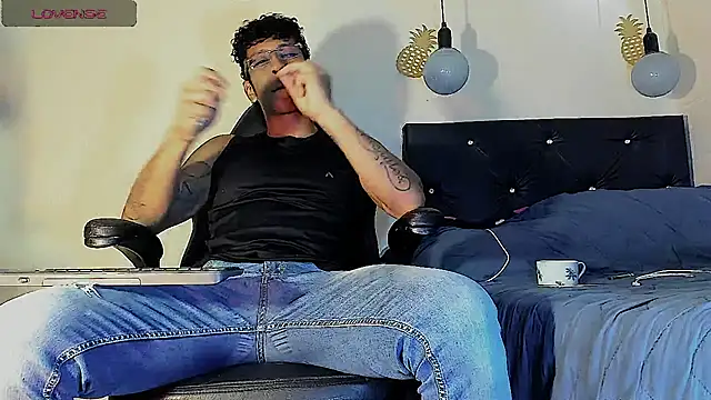 FuckHardlove online show from 03.04.25