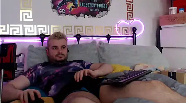 Snapshot of erotico69xxx chatting on 02.26.25 erotico69xxx online show from 02.26.25