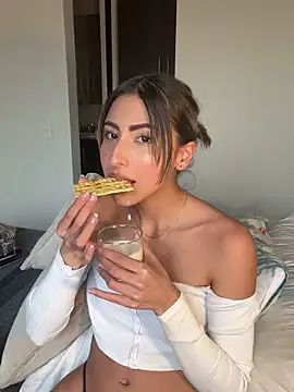 Ameellie online show from 02.06.25