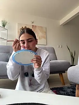 Ameellie online show from 02.28.25