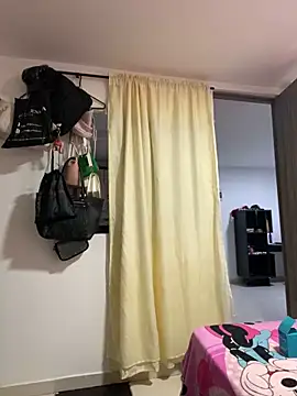 amelye saens online show from 12.31.24