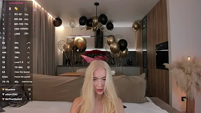 eva m1racle  online show from 10.22.25