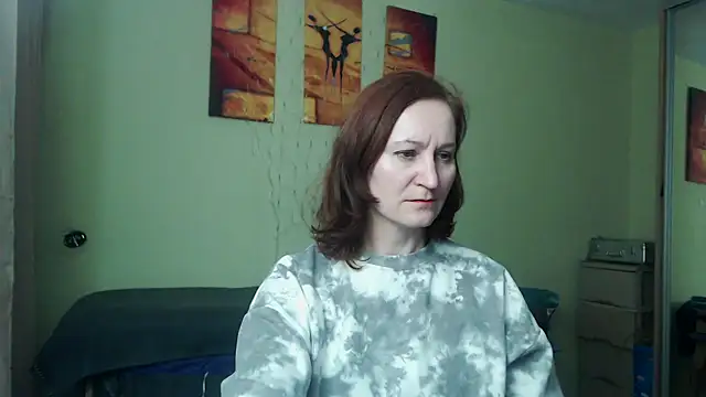 AmellyGrand online show from 02.13.25