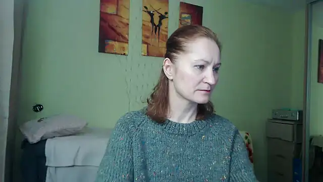 AmellyGrand online show from 02.28.25