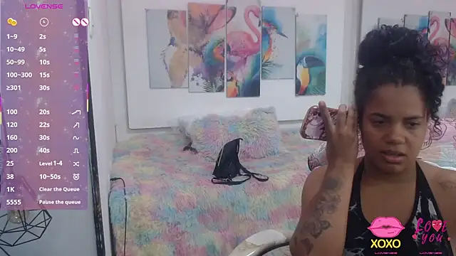 Snapshot of alegriamartinez chatting on 11.21.25 alegriamartinez online show from 11.21.25