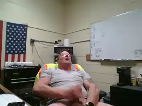 Snapshot of Cockrub1 chatting on 12.10.24 Cockrub1 online show from 12.10.24