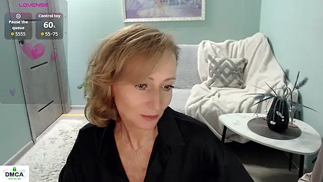 Snapshot of HornyMilf_777 chatting on 05.08.26 HornyMilf 777 online show from 05.08.26