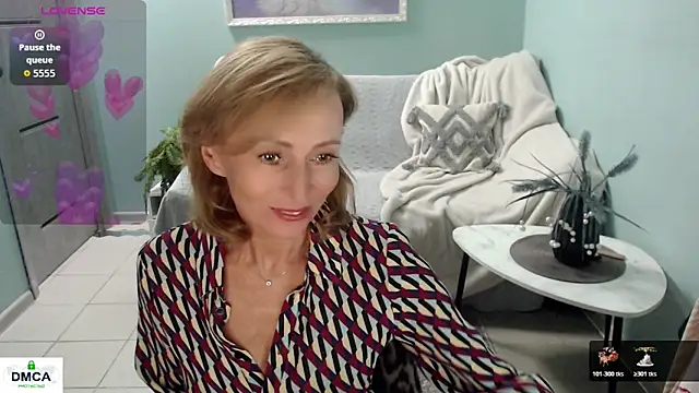Snapshot of HornyMilf_777 chatting on 05.25.26 HornyMilf 777 online show from 05.25.26