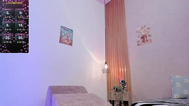 PawgGirl18 online show from 02.25.25