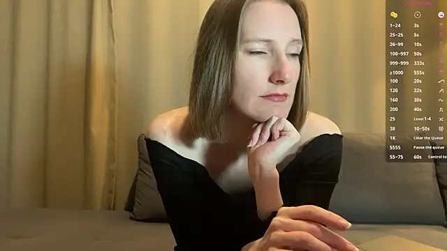 MonikaBos online show from 12.07.24