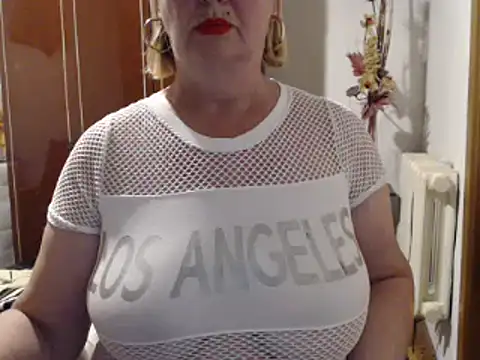 Secretfox online show from 09.25.25