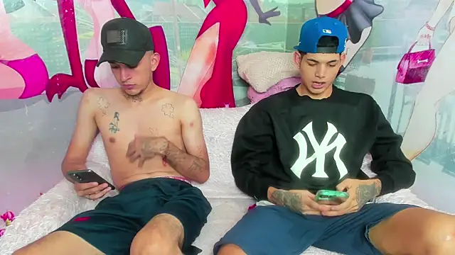 Snapshot of amazing_group_hot69 chatting on 09.27.25 amazing group hot69 online show from 09.27.25