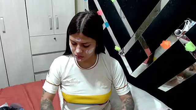 Snapshot of katery_wok11 chatting on 06.17.26 katery wok11 online show from 06.17.26