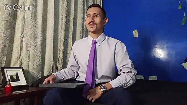 HomeAloneK online show from 11.13.25