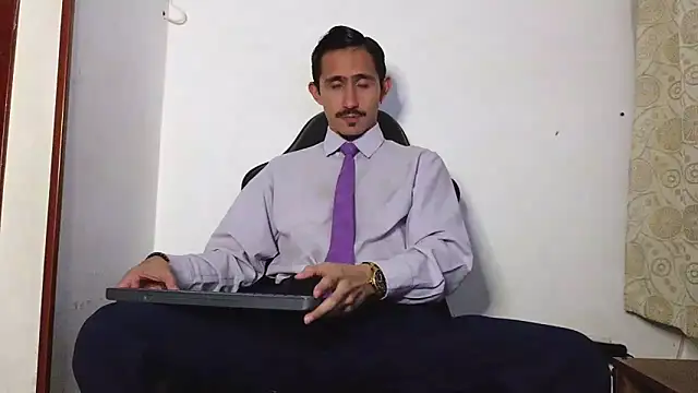 HomeAloneK online show from 02.04.26