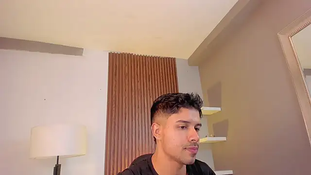 Snapshot of liam_collins21 chatting on 01.16.25 liam collins21 online show from 01.16.25
