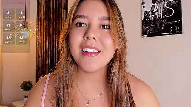 Snapshot of Aria_Reid chatting on 12.20.24 Aria Reid online show from 12.20.24