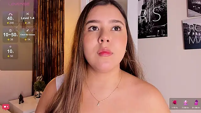 Snapshot of Aria_Reid chatting on 03.07.25 Aria Reid online show from 03.07.25