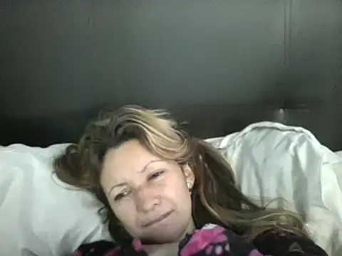 Snapshot of Paulita_x3 chatting on 05.01.26 Paulita x3 online show from 05.01.26