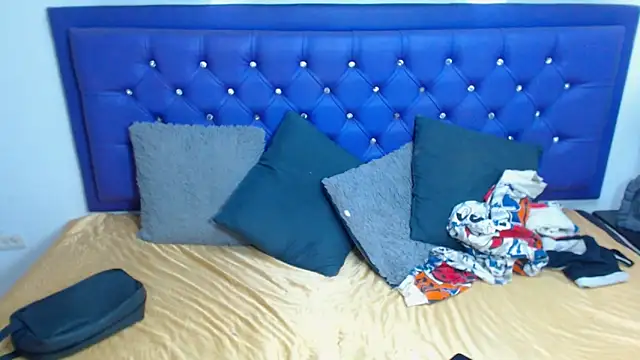 kiwii nasty online show from 09.18.25